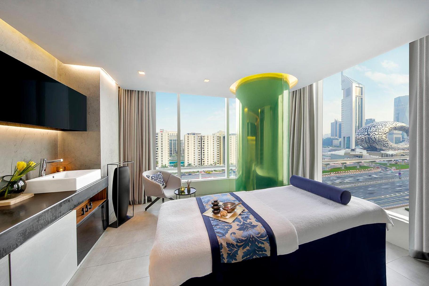 voco Dubai, an IHG Hotel Esterno foto The Spa at The Westin